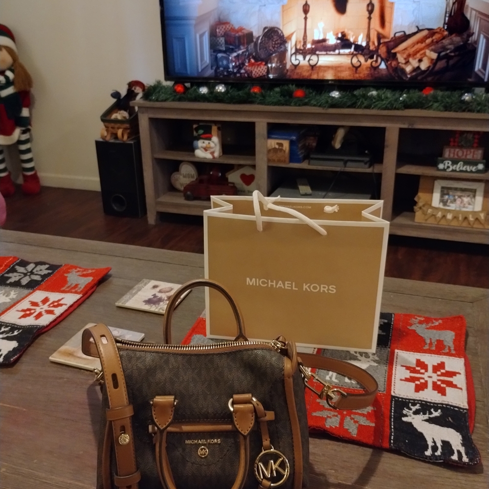Michael Kors Elegant Brown and Tan Mini Bag - Picture 2 of 7